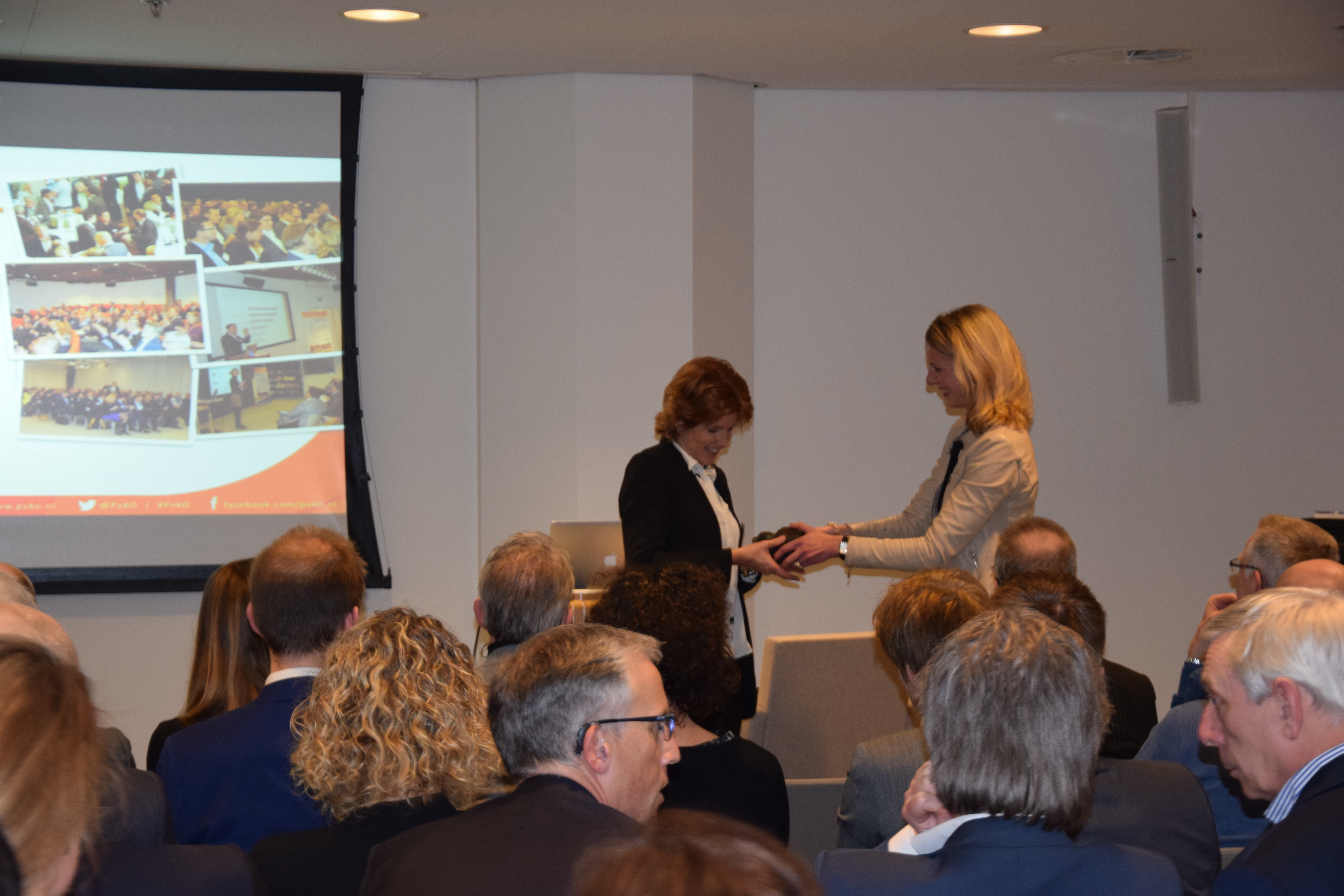 Maricken Hengeveld en Karoline Wiegerink