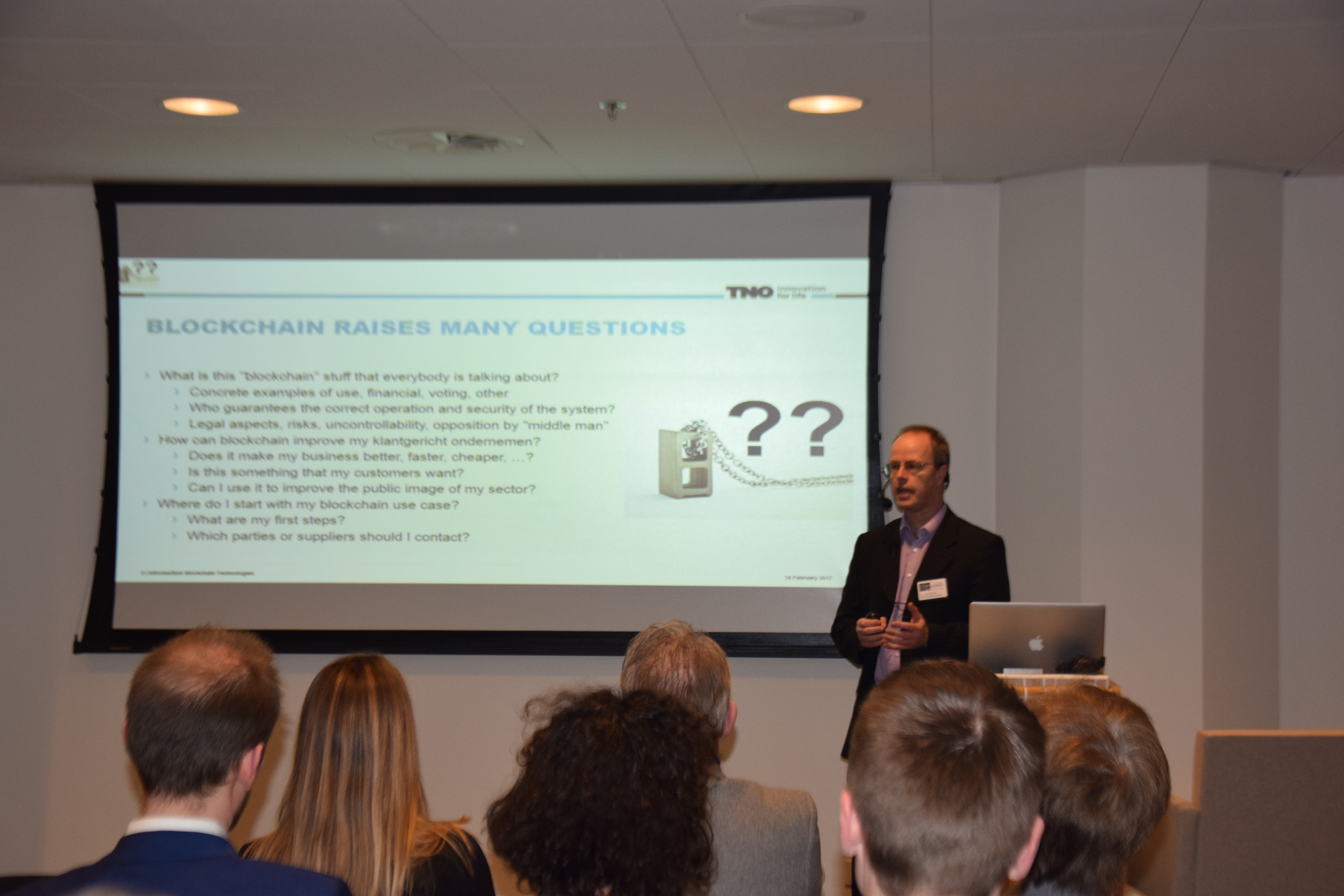 Oskar van Deventer, TNO