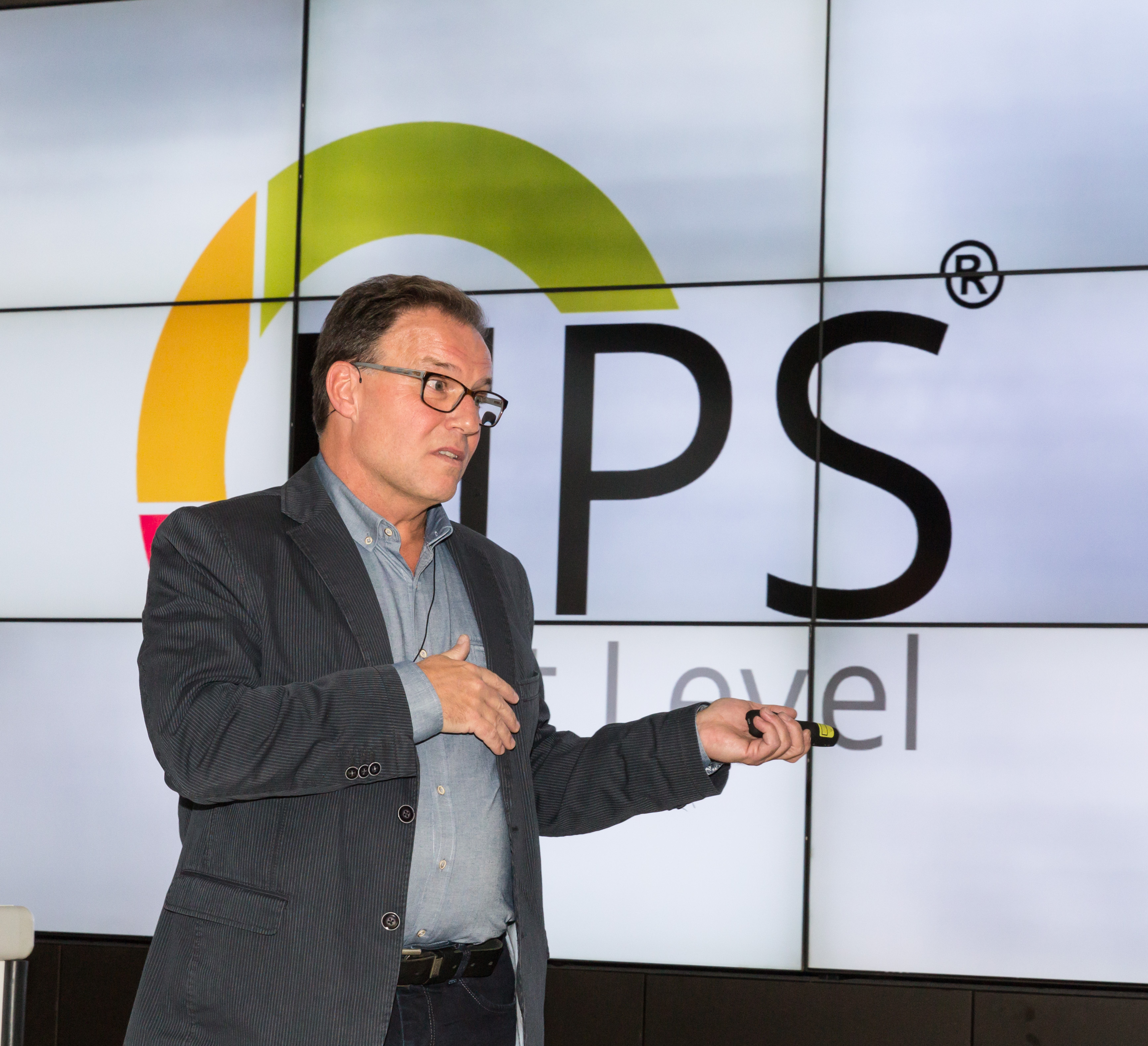 Izaac van Kralingen, NPS Officer